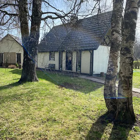 Semesterbostad Forest Edge House *